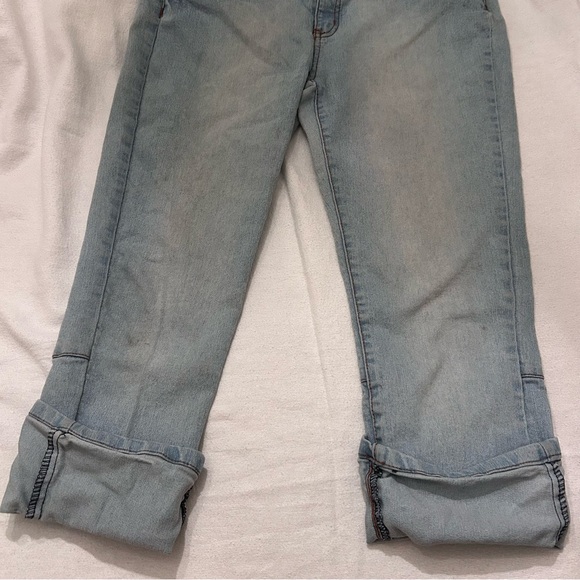 Red Rivet Junior W Denim Straight Leg Cuffed Jeans Embellished Back Pockets 13 - Picture 4 of 7
